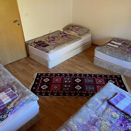 Gornji Lukomir Kod Kapetana Tea Bed & Breakfast エクステリア 写真