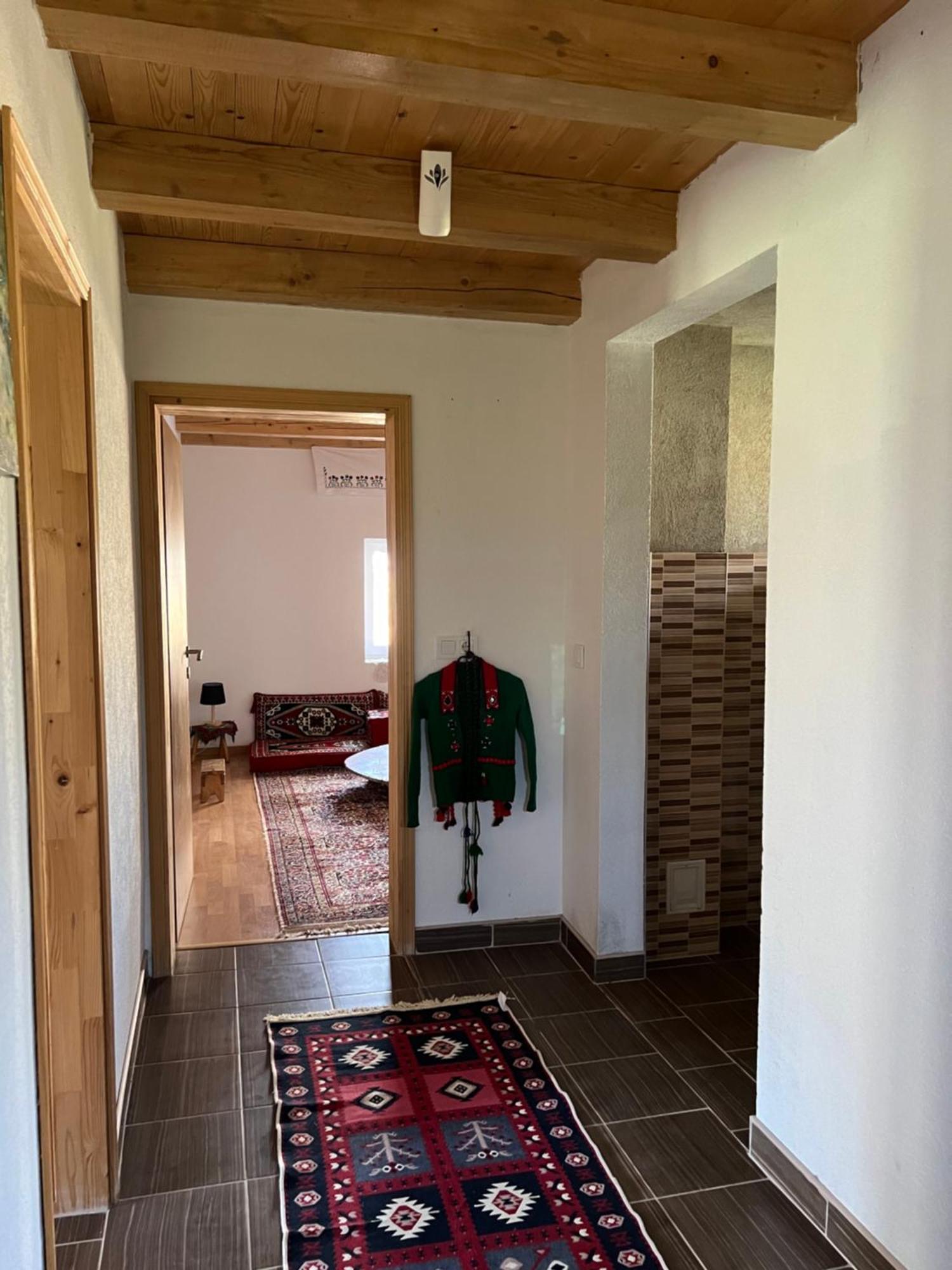 Gornji Lukomir Kod Kapetana Tea Bed & Breakfast エクステリア 写真